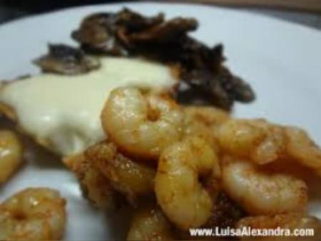 Petisco Chicharron de Camarão