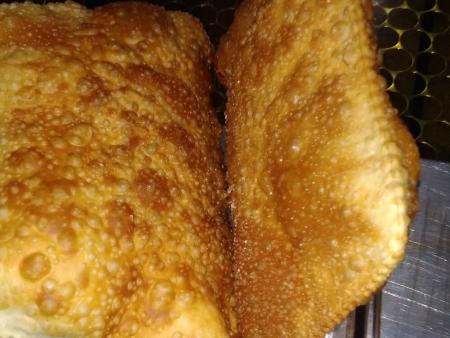 PASTEL CARNE, QUEIJOE PRESUNTO
