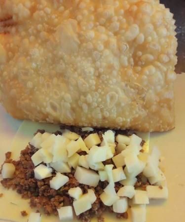 PASTEL CARNE, QUEIJO E PALMITO