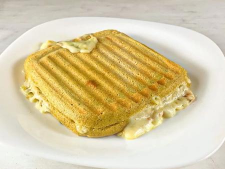 70. Queijo Quente