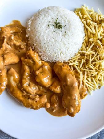 Strogonoff de Frango