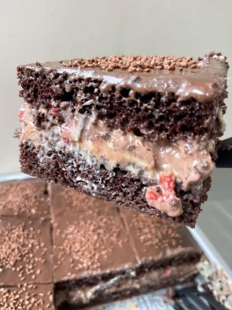 Fatia de Bolo Gelado 2 Amores c Morango