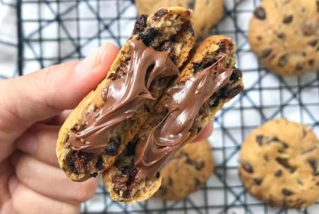 Cookie Tradicional recheado com nutella