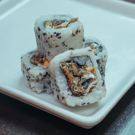 038 - URAMAKI SKIN (URA)