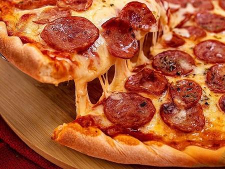 Pizza Calabresa