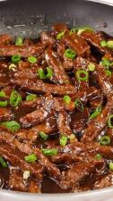 Marmita Carne em TIras ao Molho