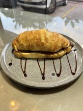 CROISSANT DE NUTELLA